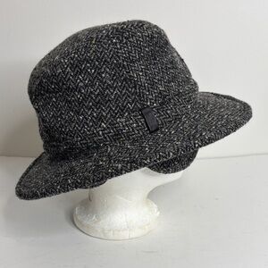 Vintage Tilley Winter Hat Mens 7 1/4 Gray Wool Tweed Ear Flaps Made in Canada